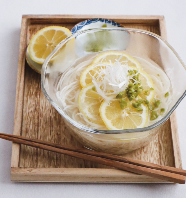 レモンとオリーブの冷やしだしそうめん